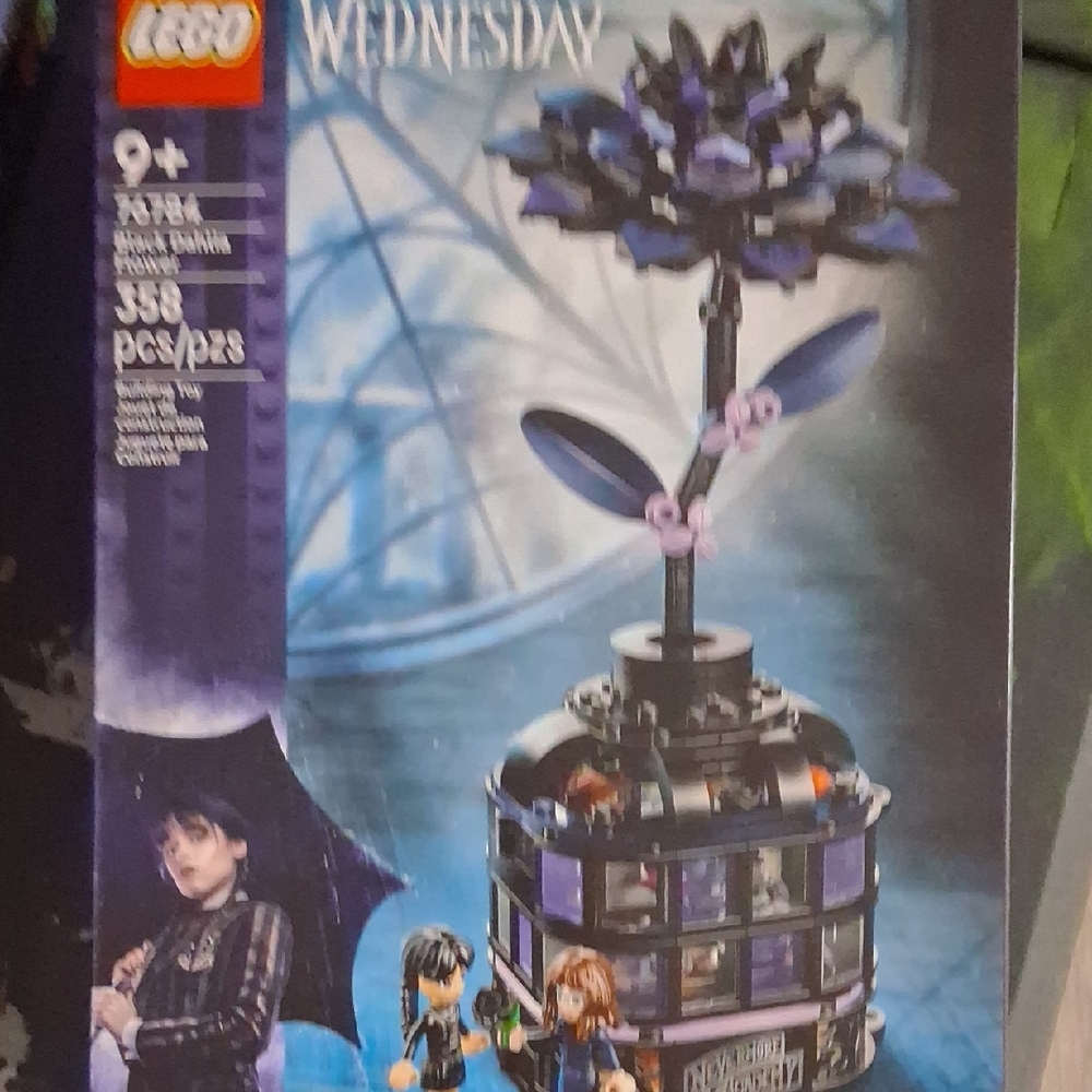 LEGO Dark Botanical Flower Set